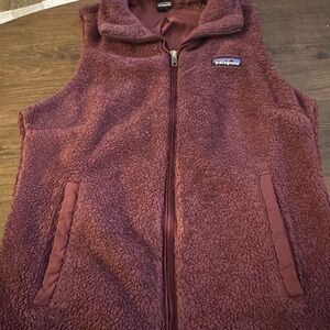 Patagonia vests/pullovers size S and M